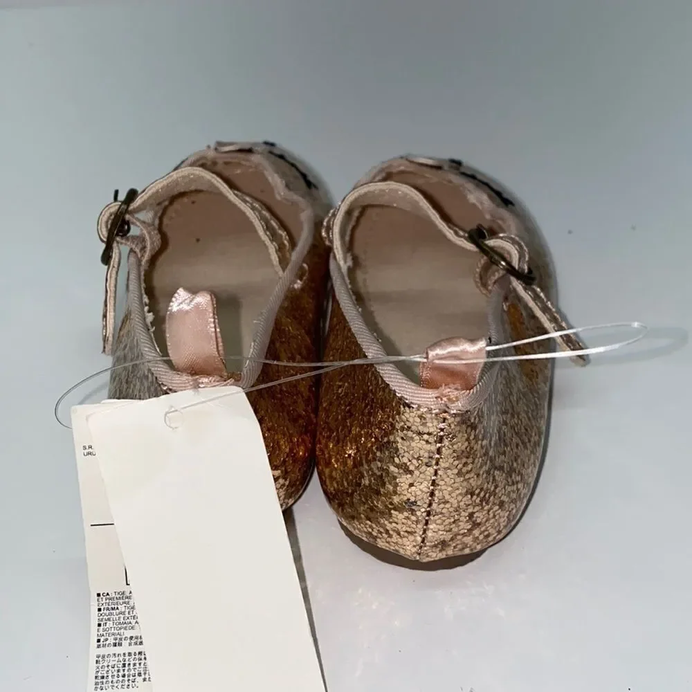 New ❤️ Gap girls shoes  (Sz 7 (200)